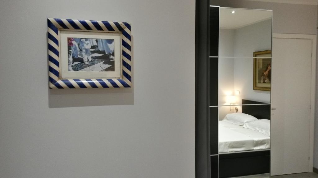 Apartmán Casa Floriana Castello Turín Exteriér fotografie